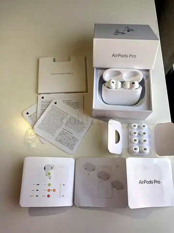 Apple AirPods Pro 3