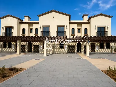 Single Row | Corner | Cordoba | Prime Spot