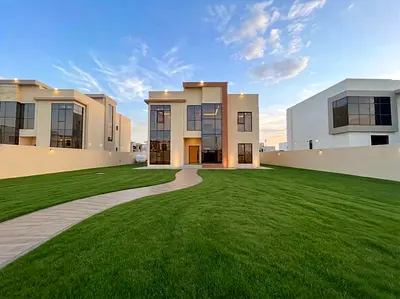 Spacious 5BR Villa | Majlis | Living Room | Maid