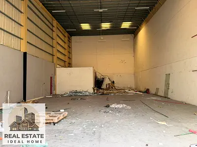 STAR OFFER **HUGE WARE HOUSE** FOR RENT INDUSTRIAL AREA 17 SHJ HIGH POWER JUST 160K ** 3200 SQFT** EASY PAYMNT ON MAIN ROAD