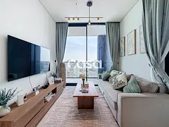 Private Pool | High Floor | Community View