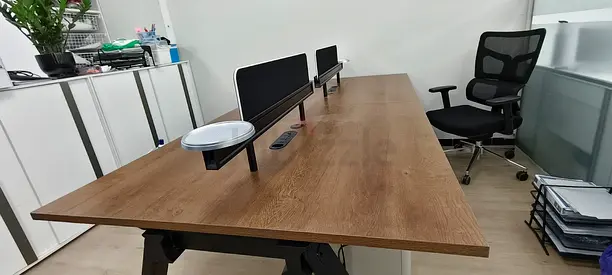 4-Seater Wood Top Office Workbench with Monitor Dividers and sockets