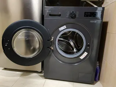 New LG Front Load Washing Machine - 8kg, Condition