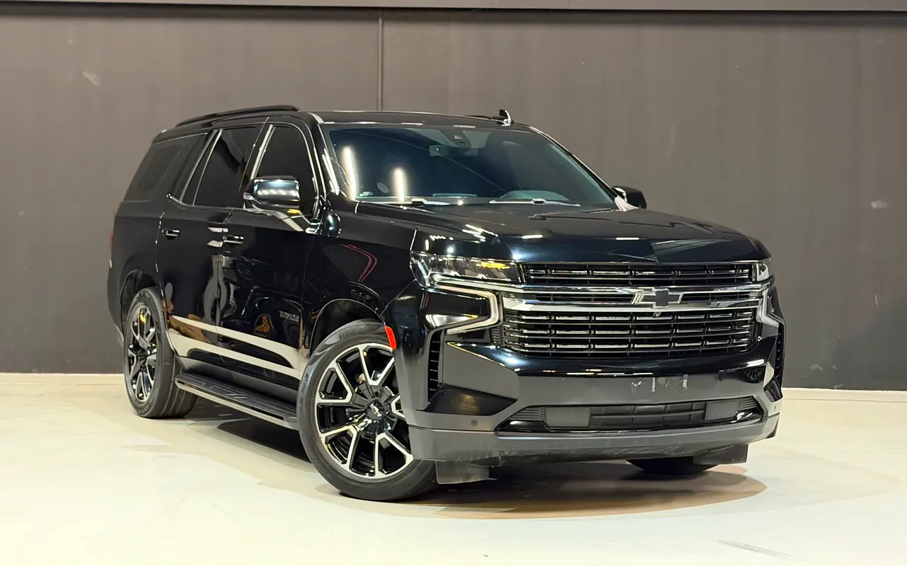 Chevrolet Tahoe 2022 — photo 1 of 16