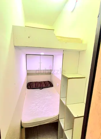 New Lofted Partition for Family Or Ladies