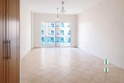 HIGH FLOOR | MULTIPLE UNITS | LAKE VIEW