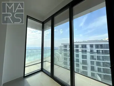 Sea View 1-Bedroom | Beach Access | Ajmal Makan