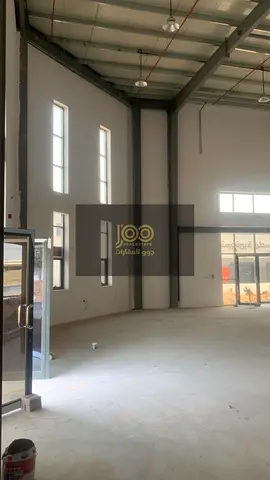 Electricity 60 - A strong investment opportunity in a strategic location on a main street - Suitable for all activities