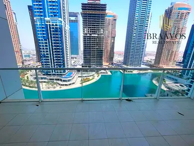 LAKE VIEW | NEAR METRO | SPACIOUS