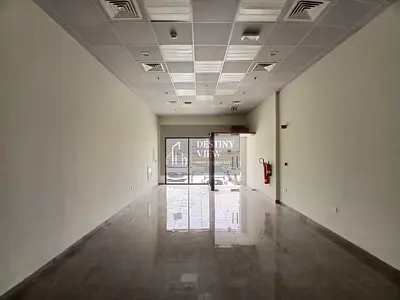 ON THE PRIME BUISSNESS LOCATION BRAND NEW SHOP FOR RENT