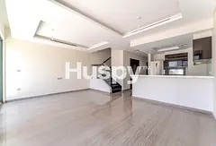 Brand New | Single Row | Golf Course Backing