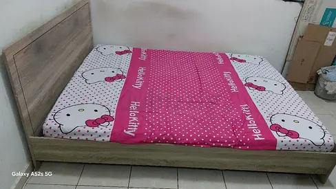 NEW WOODEN BED FOR SALE