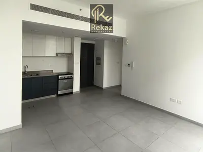 Prime Location || Luxurious || High end Finishes || Easy P.P