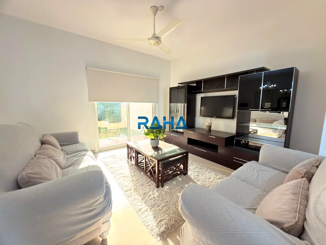 Charming 3 BR in Flamingo phase 2 For Rent