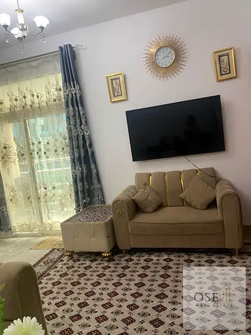 Cash studio apartment in Horizon Towers, spacious 761 sq ft, at a special price of only 278,000. Prime location close to all amenities. A great opport