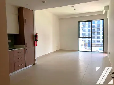 Spacious 1BR | Ready to Move | Community View