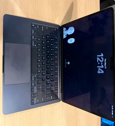 MacBook Air M2 - Good Condition
