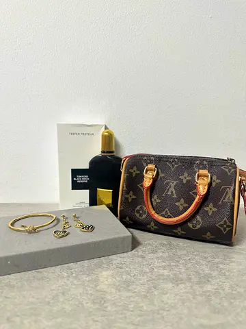 Small Monogram Louis Vuitton Speedy-style Handbag with Jewelry  Perfume (Bundle)