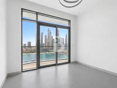 Kitchen Appliances | Marina View | Private Beach