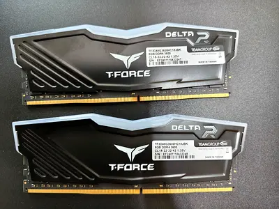 Team Group T-Force Delta RGB 16GB (2 x 8 GB) DDR4 3600 MHz