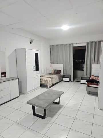 Bedspace in Shk zayed road
