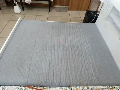 Ikea foam mattress queen size 160*200 cm