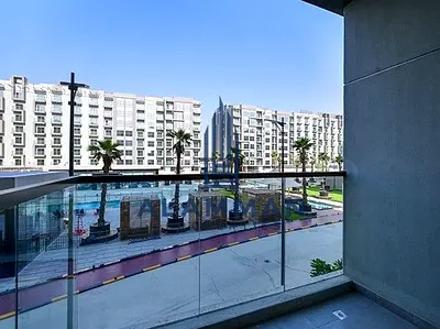 Inside Pool View Convertable Into 2 Bed Vacant Unit
