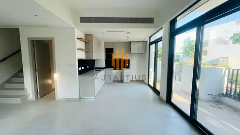 Single Row | 4BR+Maid | Near Amenities