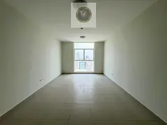 2 bedrooms and a living room, all rooms are master, with an open view and parking, open view.