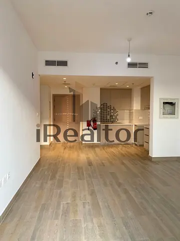 Spacious 1 Bed | Canal and Sea View | For RENT