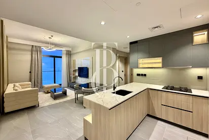 Corner unit | Park Facing | Brand new | Furnished