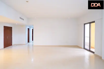 PREMIUM 4BR | LARGE LAYOUT | VACANT