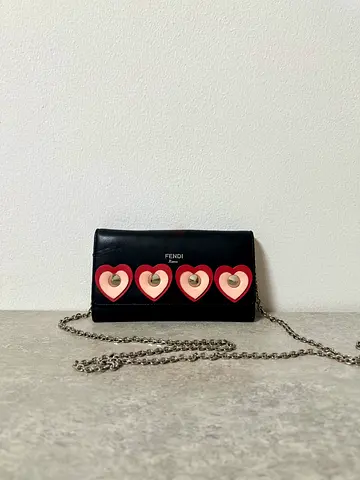 Fendi STYLE Small Black Leather Heart-Detail  Wallet on chain