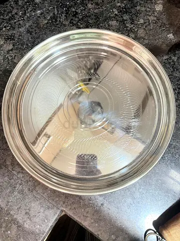Steel unused. 8 bowls, 5 large platesClear Glass Mixing/Serving Bowl - Large Round
