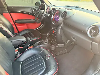 2015 MINI COUNTRYMAN 缩略图 13