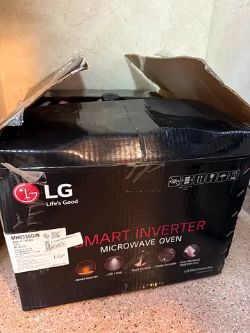 LG Smart Inverter Microwave Oven - 23L (Boxed, Excellent condition, Clean) Easy clean