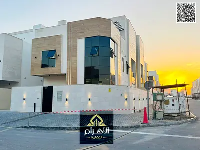 عرض شامل رسوم التسجيل والملكية، على الشارع الرئيسي، جاهزة للسكن، في واحدة من أرقى مناطق عجمان.