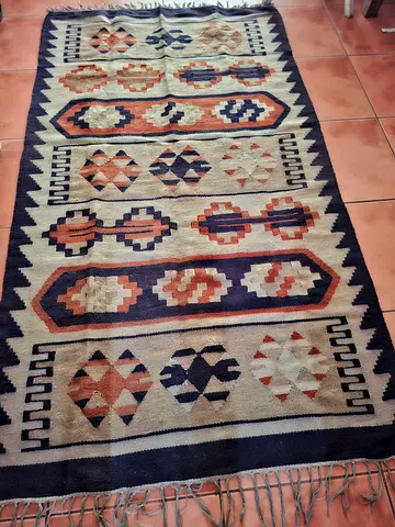 Woven Woollen Kilim Rug