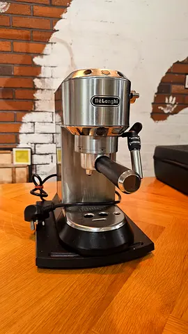 DeLonghi Dedica Espresso Coffee Machine - plus accesories