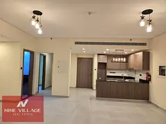 Luxurious 3 BHK - Spacious Big Layout - Family Building