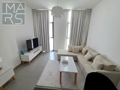 Hot Offer Elegant Suite Studio with Luxury Furnished 43K 1P For Rent
