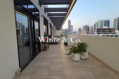 RARE UNIT| VACANT | TERRACE | UPGRADED
