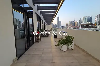 RARE UNIT| VACANT | TERRACE | UPGRADED
