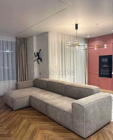 Modern L-Shaped Sectional Sofa in Grey Fabric