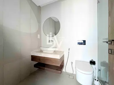 Furnished or Unfurnished | Modern | West Beach