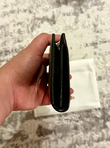Aigner Compact black leather bifold wallet - gently used