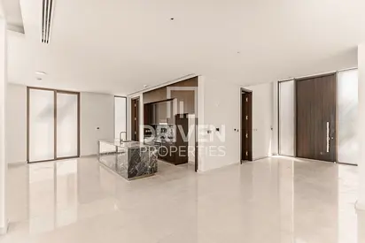 Landscaped | Corner Unit | Park Facing Villa