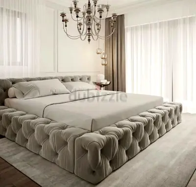 Luxurious Tufted Upholstered King Bed Frame - Grey Velvet