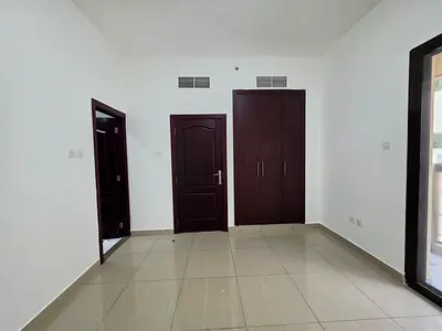 FRONT OF METRO. SPECIOUS 2BHK. BALCONY. FREE PARKING. FAMILY ONLY