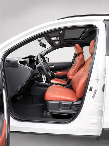 صورة 8 لـ 2025 Toyota COROLLA CROSS